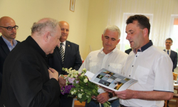 Przyznano tytuł Honorowego Obywatela w Kostomłotach