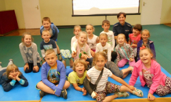 Policjanci opowiadali o bezpiecznych wakacjach