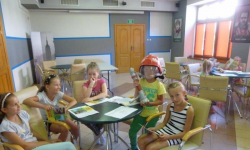 Bezpieczne wakacje - spotkanie dzieci ze strażakami