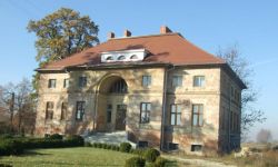 Poznajemy powiat średzki: pałac w Ciechowie