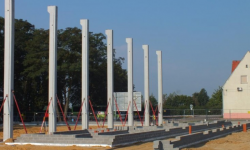 Co słychać na budowie nowej szkoły w Lutyni?