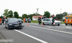 Wypadek na skrzyżowaniu w Błoniach. Poszkodowany jeden z kierowców