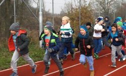 Sportowe świętowanie Dnia Niepodległości w Malczycach