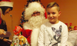 Święty Mikołaj odwiedził najmłodszych mieszkańców Chomiąży