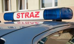 Kobieta zasłabła za kierownicą i była uwięziona w samochodzie