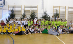 Zabawa mikołajkowo-sportowa w Miękini