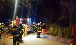 W Lusinie płonęła stodoła z drewnem i słomą