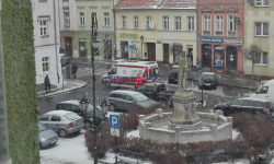 Ratownicy interweniowali na rynku w Środzie Śląskiej