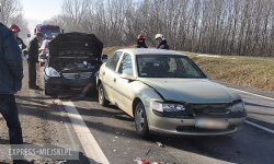Trzy samochody osobowe zderzyły się w Jugowcu. Straty oszacowano na 5 tys. złotych