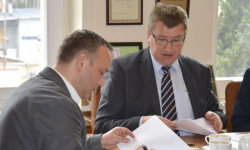 Przebudowa drogi w Rakoszycach i budowa ścieżki rowerowej ruszy już w marcu