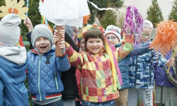 Średzkie przedszkolaki powitały wiosnę