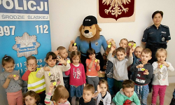 Średzkie przedszkolaki odwiedziły komendę policji