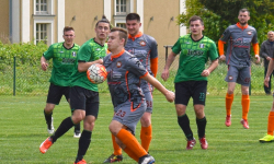 Grad bramek w Brzezinie. Mechanik II zwycięża nad Orłem [GALERIA]