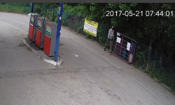 Kilkukrotnie okradziono stację paliw w Miękini. Złodzieja uwieczniono na zdjęciach