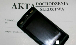 13-latek ukradł telefon i dał go mamie. Kobieta może trafić do więzienia na 5 lat