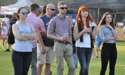 Zmieniono kolejność występów gwiazd na imprezie w Lutyni. Sprawa trafi do sądu