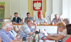 Wójt Frankowski z absolutorium, choć niejednogłośnie. Gorąco na sesji