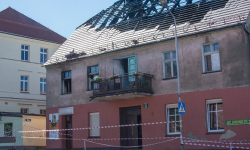 Zaprószenie ognia było przyczyną pożaru w budynku na ul. Legnickiej