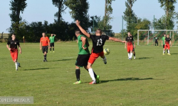 Orzeł Bukówek lepszy od MKS-u Kostomłoty [GALERIA]