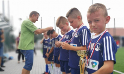 Młode Wilki z Kątów Wrocławskich na podium turnieju żaków