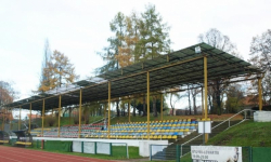 Na stadionie znaleziono bezdomnego martwego mężczyznę