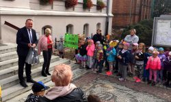 Przedszkolaki spotkały się z burmistrzem