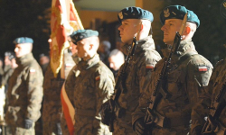 Uroczystości pod pomnikiem i akademia. Obchody Dnia Niepodległości w Miękini
