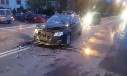 Wypadek dwóch pojazdów w Smolcu. Droga była zablokowana