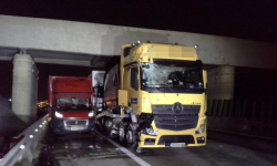 Wypadek na A4. Poszkodowana jedna osoba