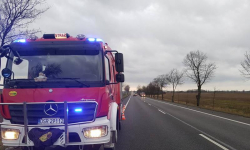 Trzy auta zderzyły się na drodze krajowej. Kierująca kobieta zasnęła za kierownicą [aktualizacja]