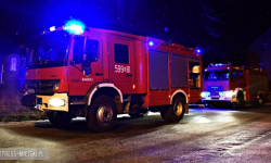 Nie mogli połączyć się z pogotowiem. Do kobiety, która zasłabła, wezwano strażaków