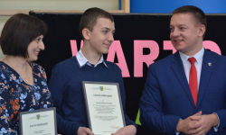 Paweł Chabraszewski na podium w ogólnopolskim konkursie EKOmodel