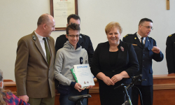 Maria Kułakowska i Kacper Kornacki laureatami powiatowego etapu Turnieju Wiedzy Pożarniczej