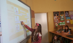 Dodatkowe zajęcia językowe i matematyczne ze środków unijnych