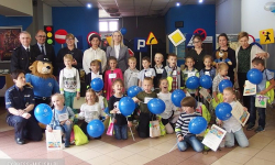 Weronika Makowska i Witold Kapusta laureatami pierwszego gminnego konkursu „Bezpieczny Przedszkolak”