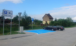 Zakończyła się budowa czterech parkingów przy stacjach kolejowych w gminie Miękinia