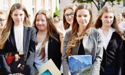 Średzcy gimnazjaliści rozpoczęli dziś wakacje [foto]