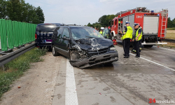 Autostrada A4: nie żyje jedna osoba po zderzeniu trzech samochodów osobowych [foto]
