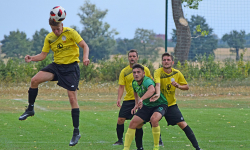 Ambrozja, Sokół i Orzeł przebrnęły rundę wstępną okręgowego Pucharu Polski [foto / wideo]
