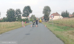 61-letni mężczyzna spadł z rusztowania. Do szpitala zabrał go śmigłowiec LPR [video]