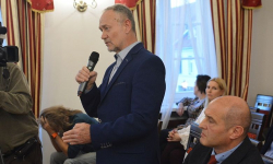 Druga sesja Rady Miejskiej. Pierwsze starcie na linii burmistrz-starosta? 