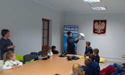Z przedszkolakami o pracy w Policji i nie tylko