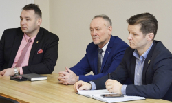 Powstanie powiatowa komunikacja publiczna? Spotkanie z wójtami w tej sprawie już było