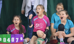 Mistrzostwa Dolnego Śląska dziewcząt w piłce siatkowej w Miękini. Kolejny etap już w niedzielę