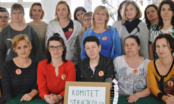 "Dziękujemy za wsparcie i prosimy, spróbujcie nas zrozumieć". Drugi dzień strajku nauczycieli