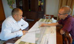 W Błoniu dwupoziomowe skrzyżowanie, a w Krępicach sygnalizacja świetlna