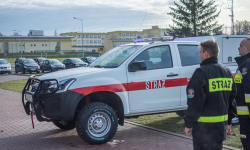 Strażacy z Głoski z nowym autem ratowniczym