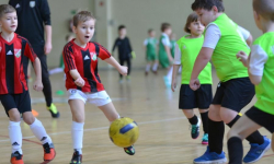 Spędzili niedzielę na sportowo walcząc o puchar burmistrza [film/foto]