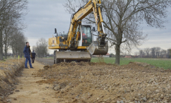 Droga powiatowa do Karczyc w przebudowie 