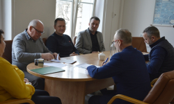 Podpisano umowę na budowę chodnika we Wrocisławicach 